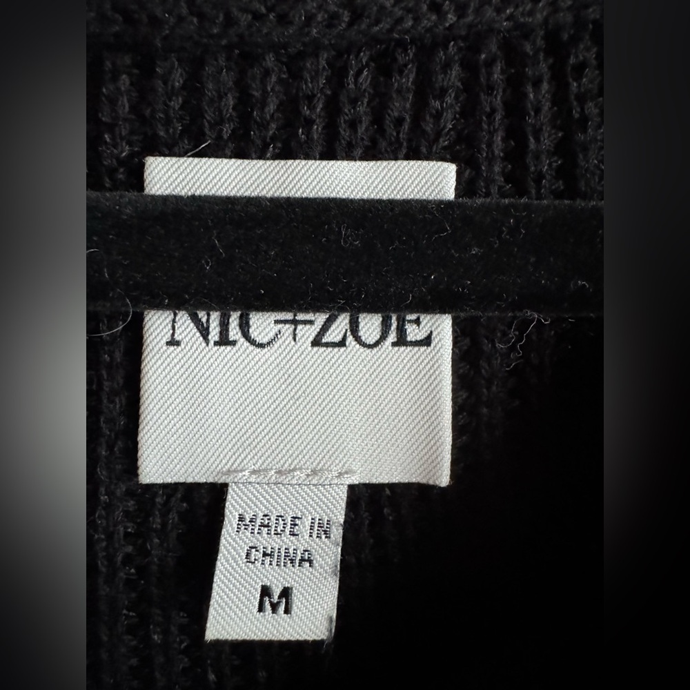 Nic + Zoe Black Knit Sweater with Feather like Cuff details womens size medium - Picture 3 of 4